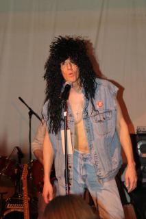 Dave shampoos often enough to keep his false locks flowing like rivers of Rock N Roll! Dave Philp of www.MyYouChoose.com